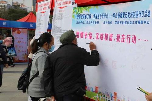 引来大波吃瓜群众,这场事件引来了全民围观！