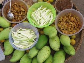 在旅游景点吃瓜,探寻旅游景点中的美食风情