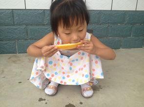 小孩吃瓜歇后语,小孩吃瓜歇后语的趣味解读