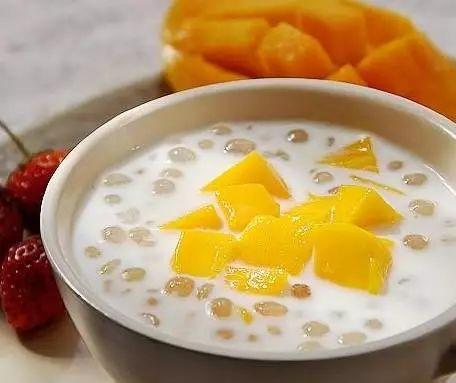 吃蜜瓜咽喉肿痛