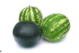 龙纹水岸吃瓜事件,网络热议背后的真相揭秘