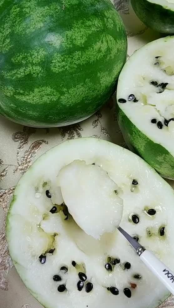 东北吃瓜大号,揭秘东北美食背后的故事与传说