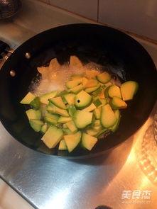 小番茄意大利瓜怎么吃,小番茄意大利瓜的多彩食法探索